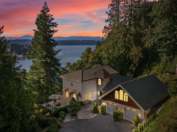 3585 Sulphur Springs Lane NW, Bremerton WA 98310