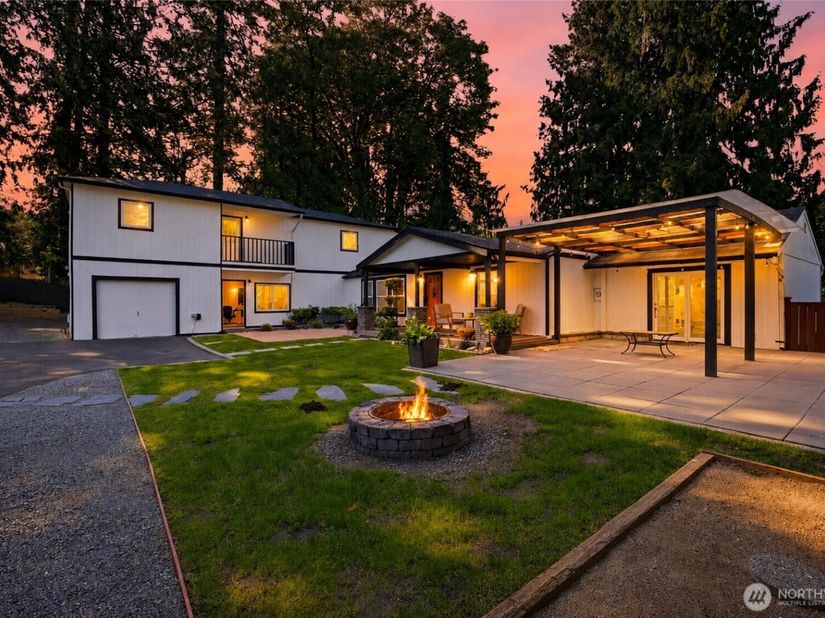 18824 SE 164th St, Renton WA 98058