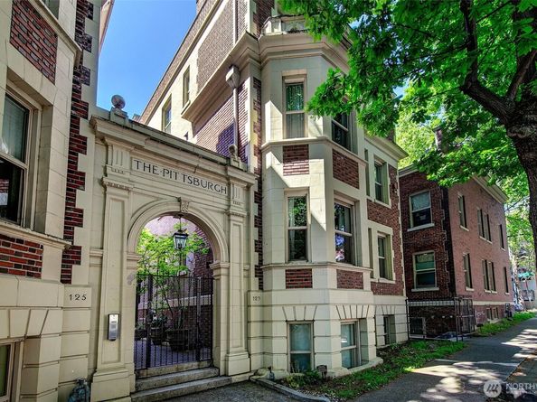 125 Warren Avenue N J, Seattle WA 98109