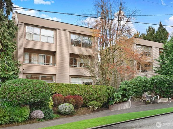2829 Franklin Avenue E N2, Seattle WA 98102
