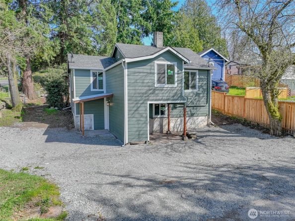 1023 SW Roxbury Street, Seattle WA 98106