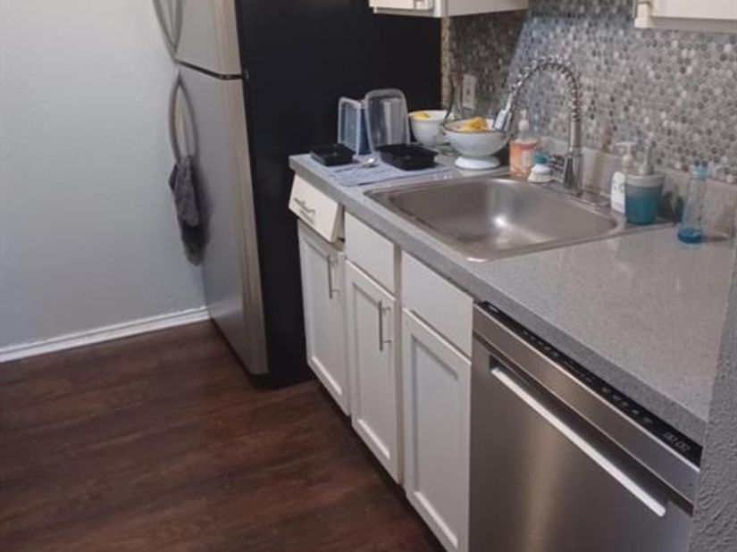 8109  Skillman Street  2003, Dallas Texas 75231