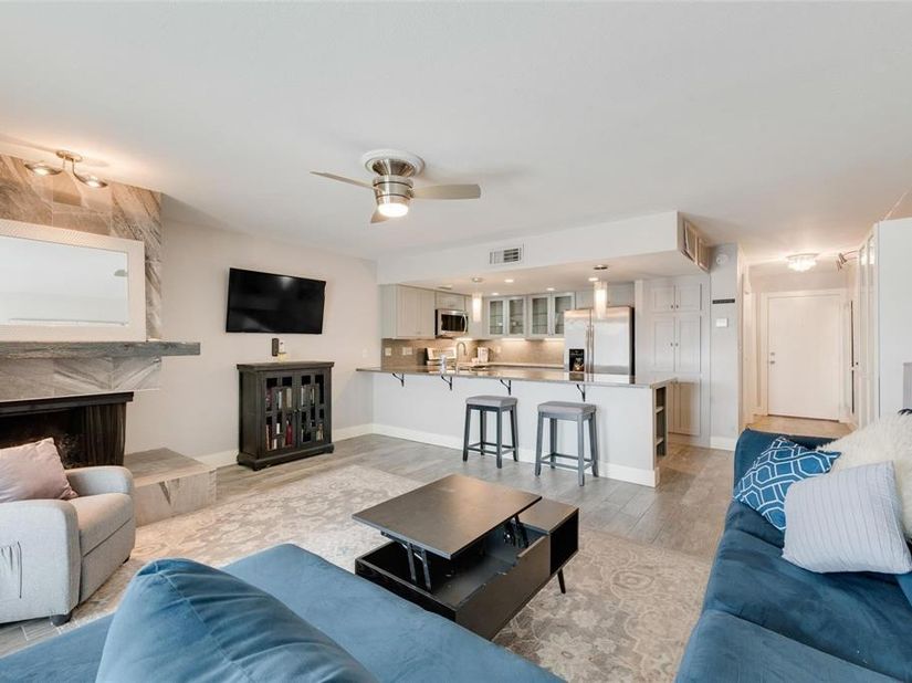 438  Yacht Club Drive  D, Rockwall Texas 75032