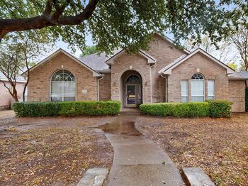 1239  Rivercrest Drive 