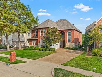7626  Lakecrest Circle 