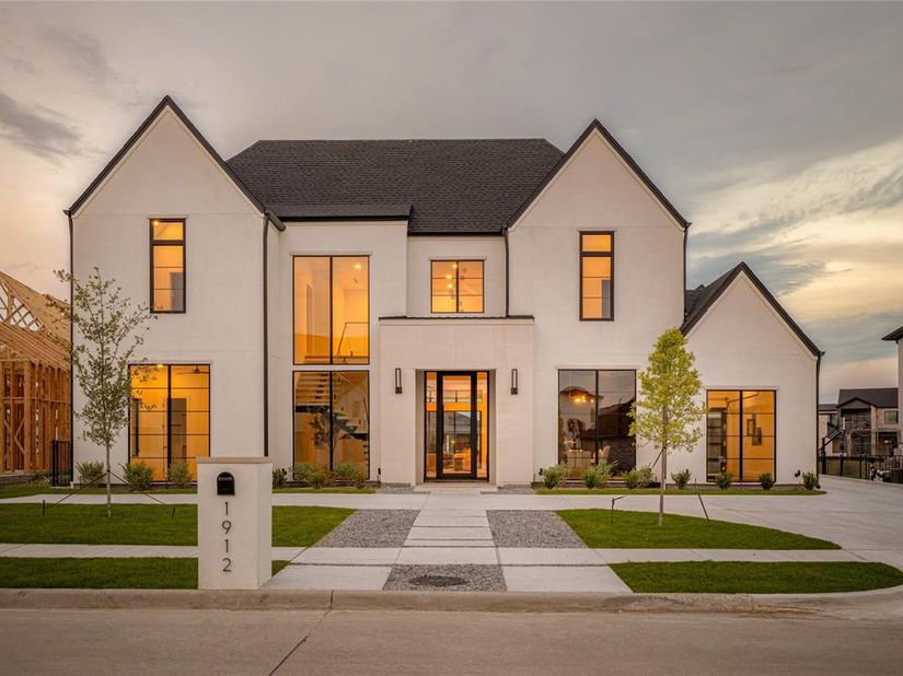 1912  Noe Boulevard , Heath Texas 75032
