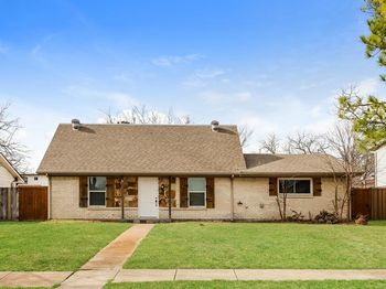 825  Darnel Drive 