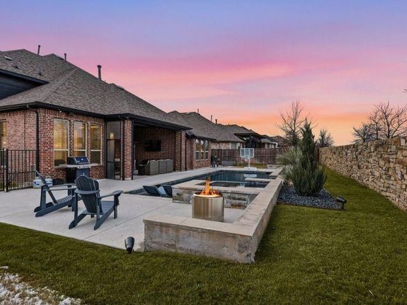 6508  Cooper Creek Road , Flower Mound Texas 76226