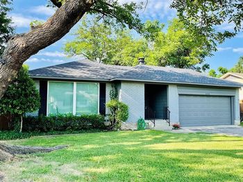 3152  Walnut Hill Lane 