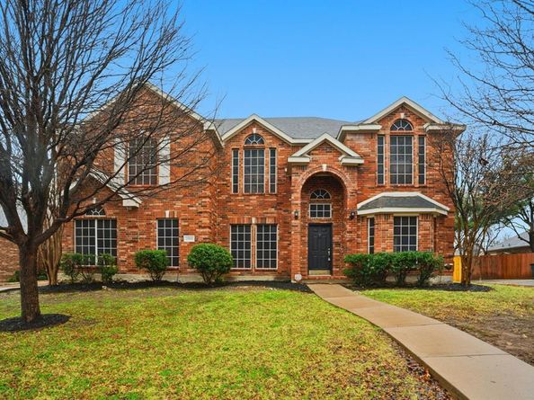 2910  Saint Vincent Drive , Mansfield Texas 76063