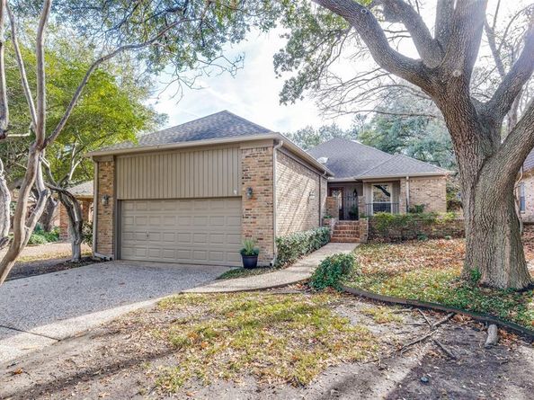 16842  Village Lane , Dallas Texas 75248