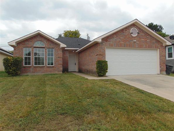 2538  Camel Court , Dallas Texas 75241