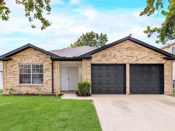 7127  Larkin Drive , Dallas Texas 75227
