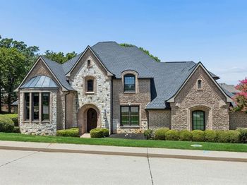 3075  Whispering Oaks Drive 