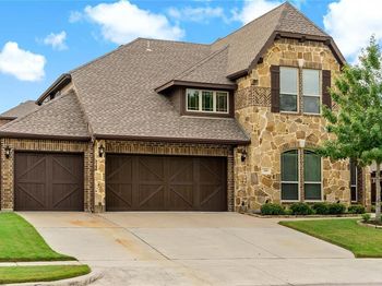 208  Gatwick Court 