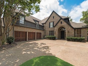 1308  Lakewood Drive 