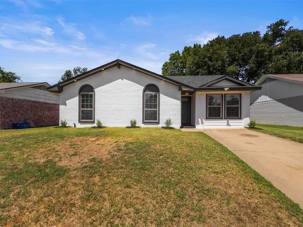 2441  Miller Street , Grand Prairie Texas 75051