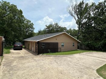 400 E Shady Grove Road 