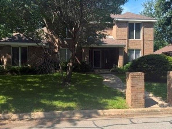 2006  Mill Run Drive , Arlington Texas 76006
