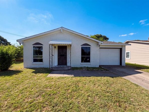 4268  Texas College Drive , Dallas Texas 75241