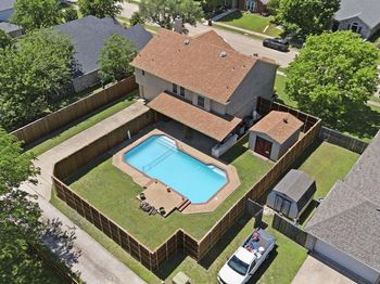 406  Grant Drive 