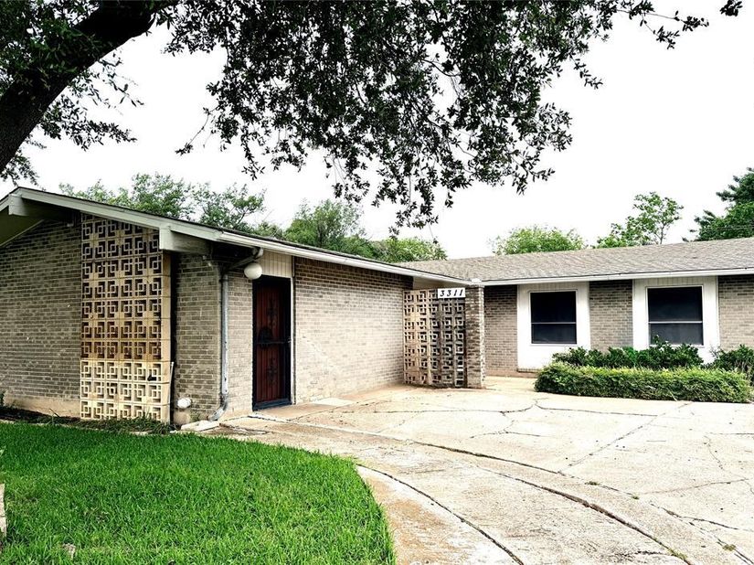 3311  Forest Lane , Dallas Texas 75234
