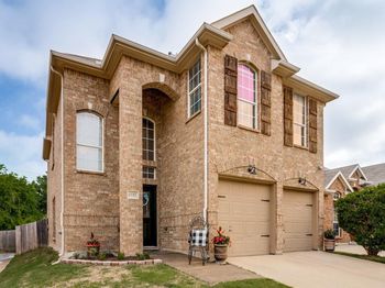 6811  Shore Breeze Court 