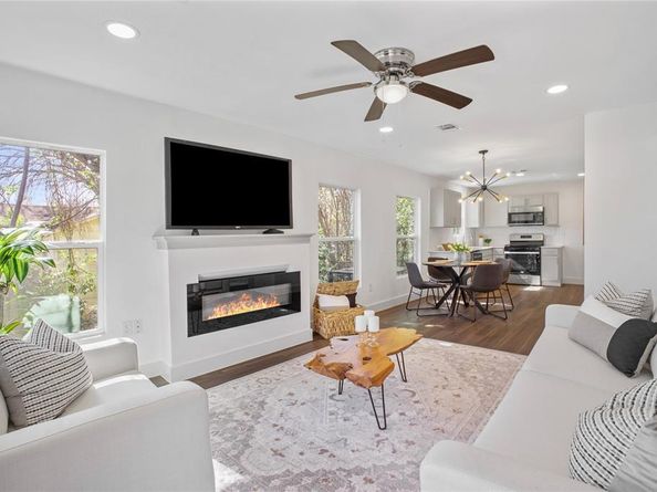 3027  Southland Street , Dallas Texas 75215