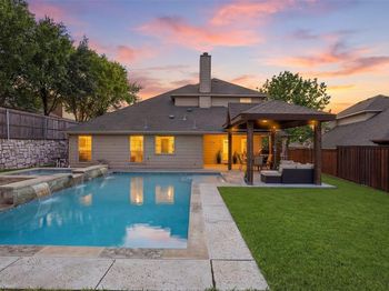 8600  Laughing Waters Trail 