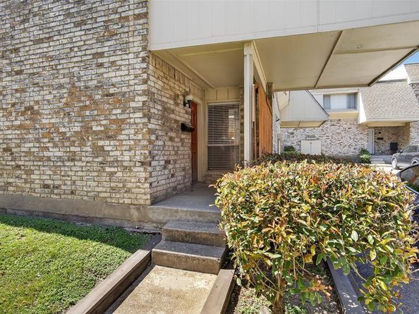 2330  Village North Drive , Richardson Texas 75081