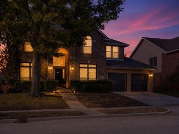 6602  Fox Glen Drive 