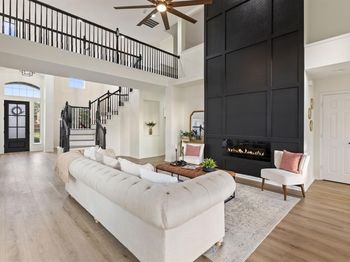 9213  Inverness Drive 