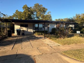 4025  Eastland Street 