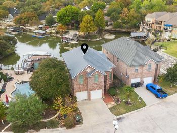 8516  Sunset Cove Court 