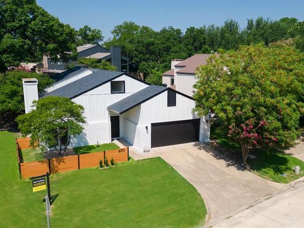 6701  Beth Court , Garland Texas 75044