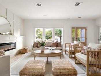 5711  Belmont Avenue 