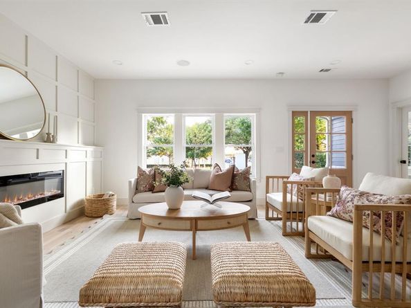 5711  Belmont Avenue , Dallas Texas 75206