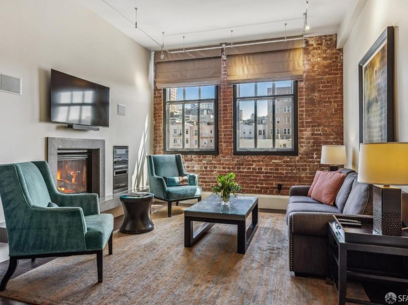 900 North Point Street 320, San Francisco CA 94109