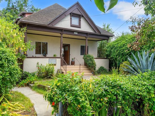 1614 Russell Street, Berkeley CA 94703
