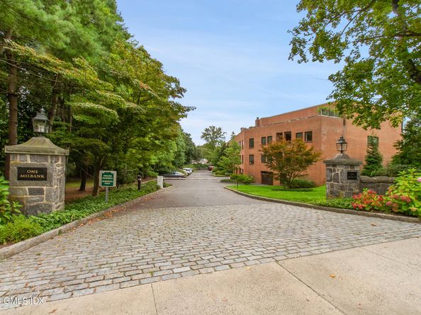 1 Milbank Avenue 1A, Greenwich CT 06830