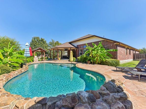 17104 Zola LN, Round Rock TX 78664