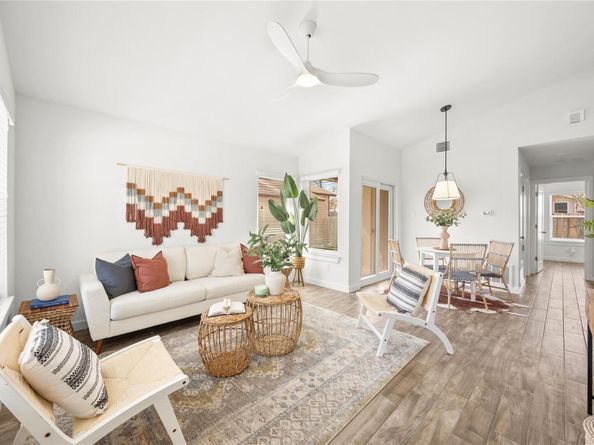 9710 Curlew DR, Austin TX 78748