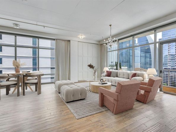 800 W 5th ST 1008, Austin TX 78703