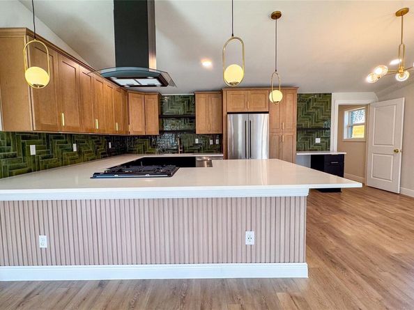 1712 Hillcrest LN, Austin TX 78721