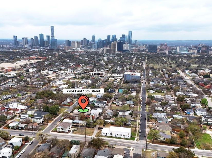 2204 E 13th ST A and B, Austin TX 78702