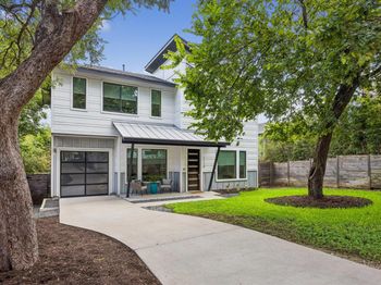 1118 Algarita Ave
