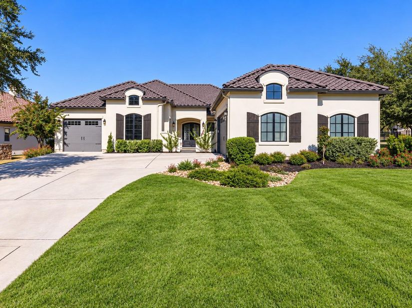 109 Star Thistle TRL, Georgetown TX 78628