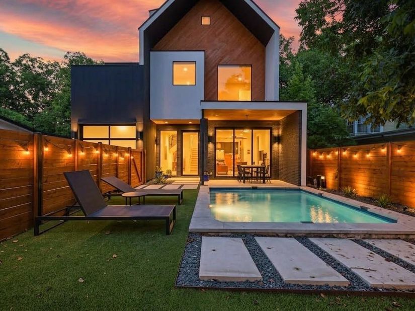 2706 Stacy LN 1, Austin TX 78704