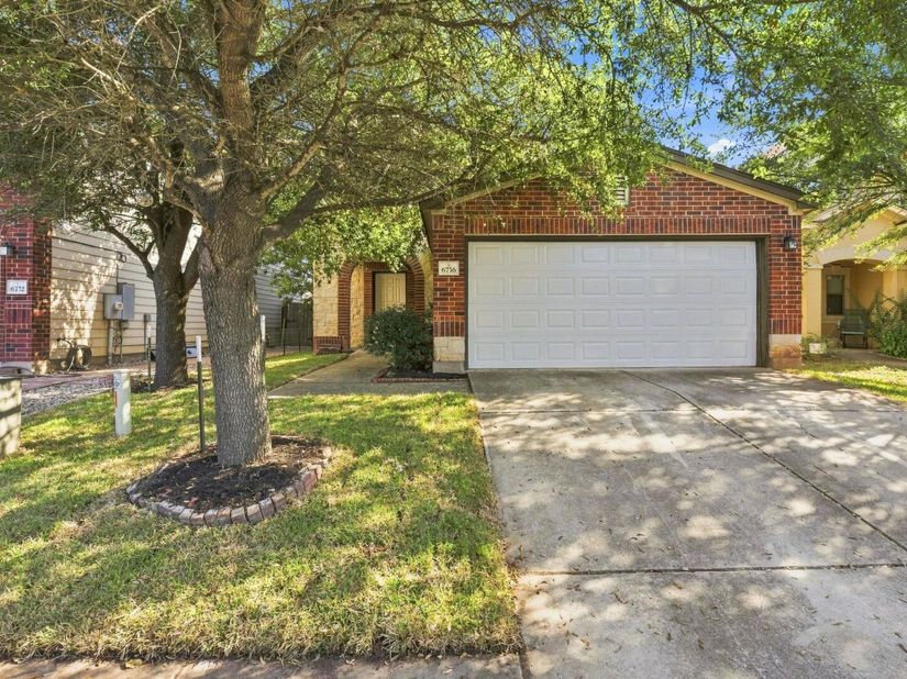 6736 Cornish Hen LN, Austin TX 78747