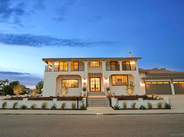 2904 Levante St, Carlsbad CA 92009